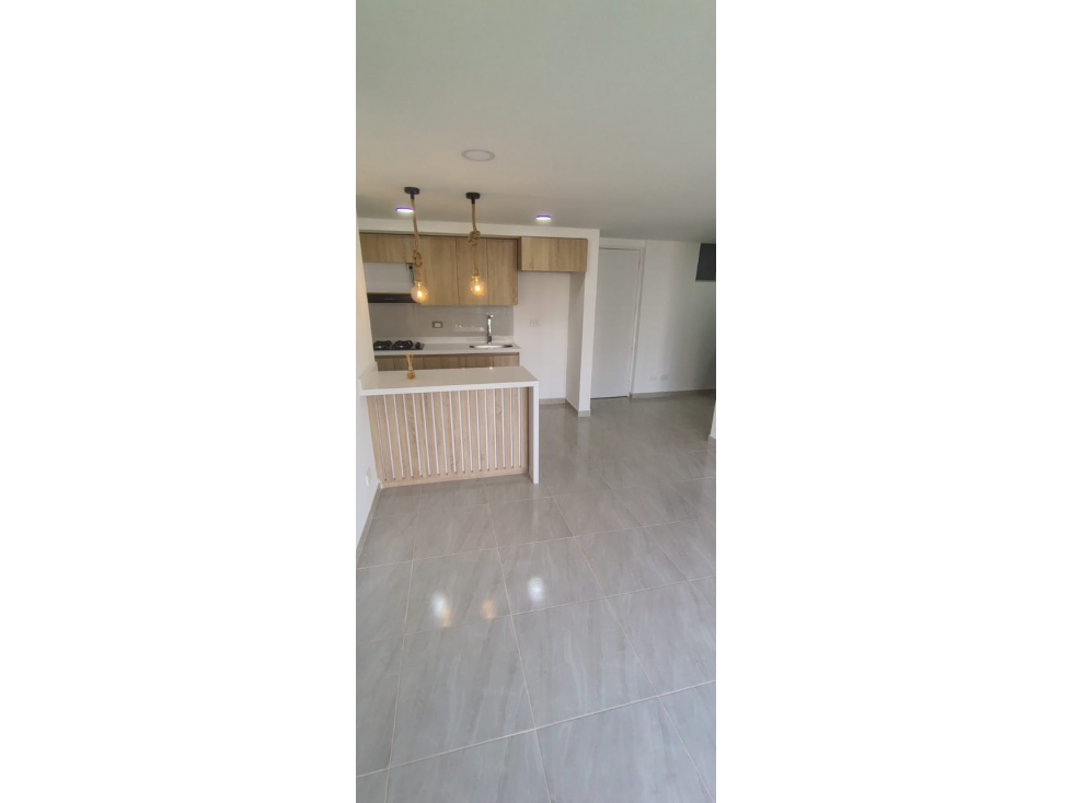 VENDEMOS APTO PARA INVERSIONISTA RENTANDO $1'500.000 EN RIONEGRO — foto 2