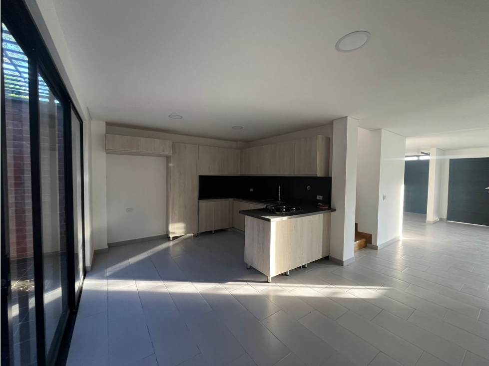VENDEMOS CASA CAMPESTRE DE 140m² EN UNIDAD ABIERTA EN EL CARMEN — foto 4