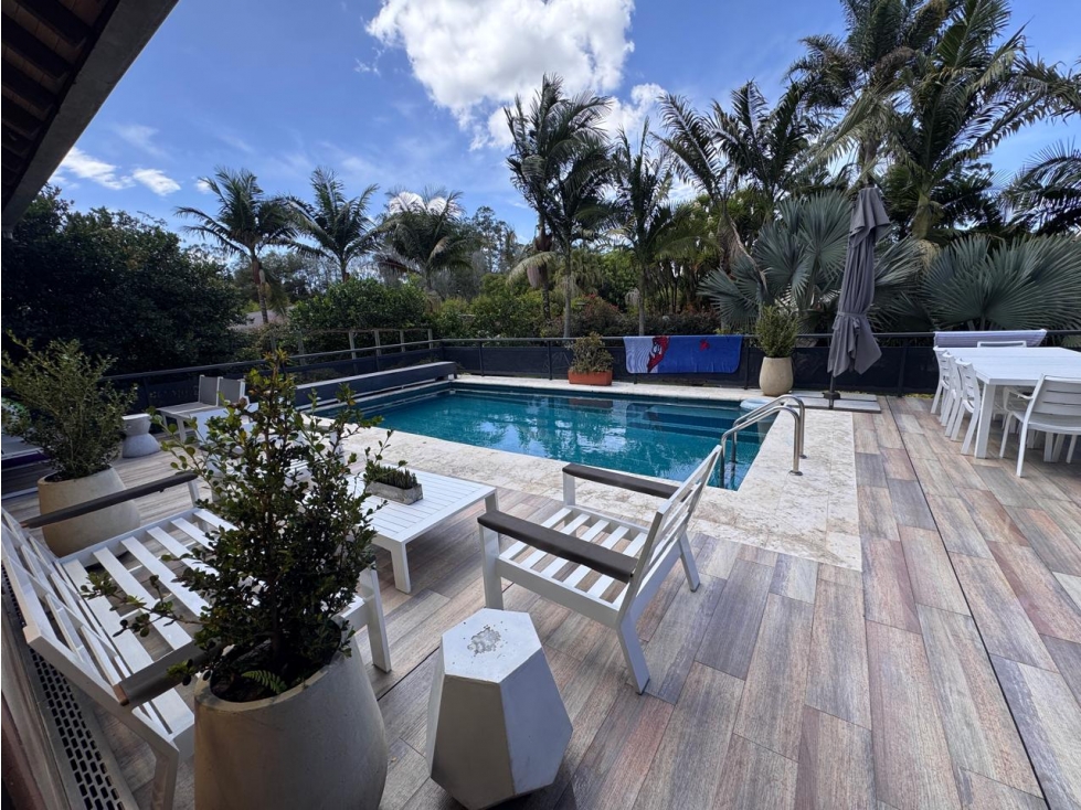 VENDEMOS CASA EXCLUSIVA EN LLANOGRANDE AL LADO DEL CLUB CAMPESTRE — foto 5