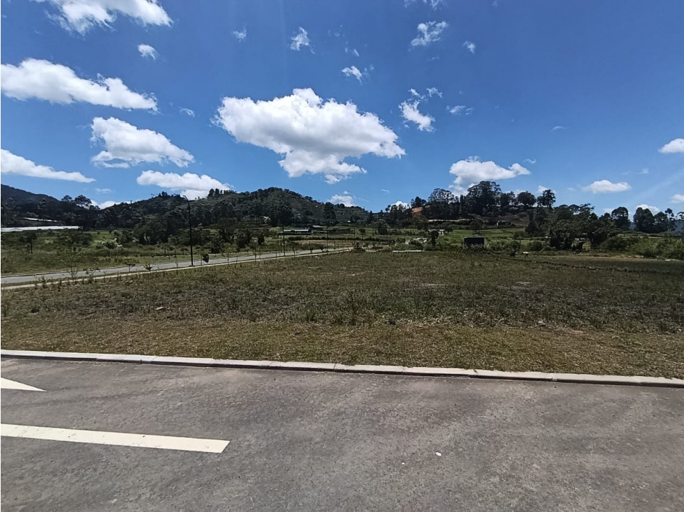 VENDEMOS LOTE EN CESIÓN DE DERECHOS UNIDAD CERRADA — foto 5