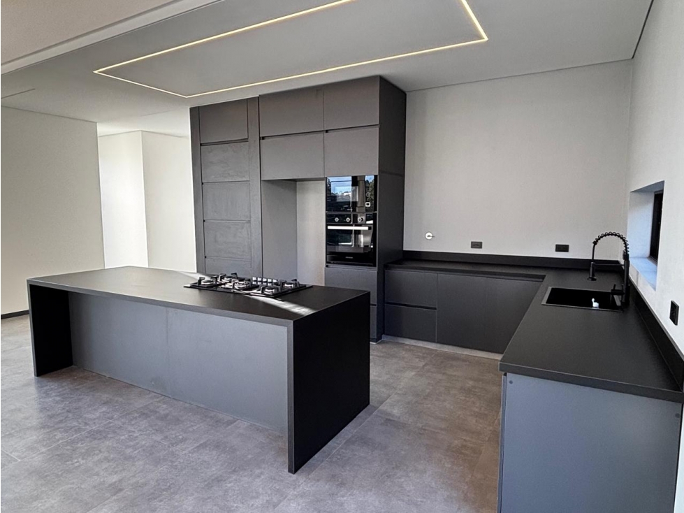 VENDEMOS ESPECTACULAR CASA DE 1 NIVEL EN OJO DE AGUA UNIDAD CERRADA — foto 4