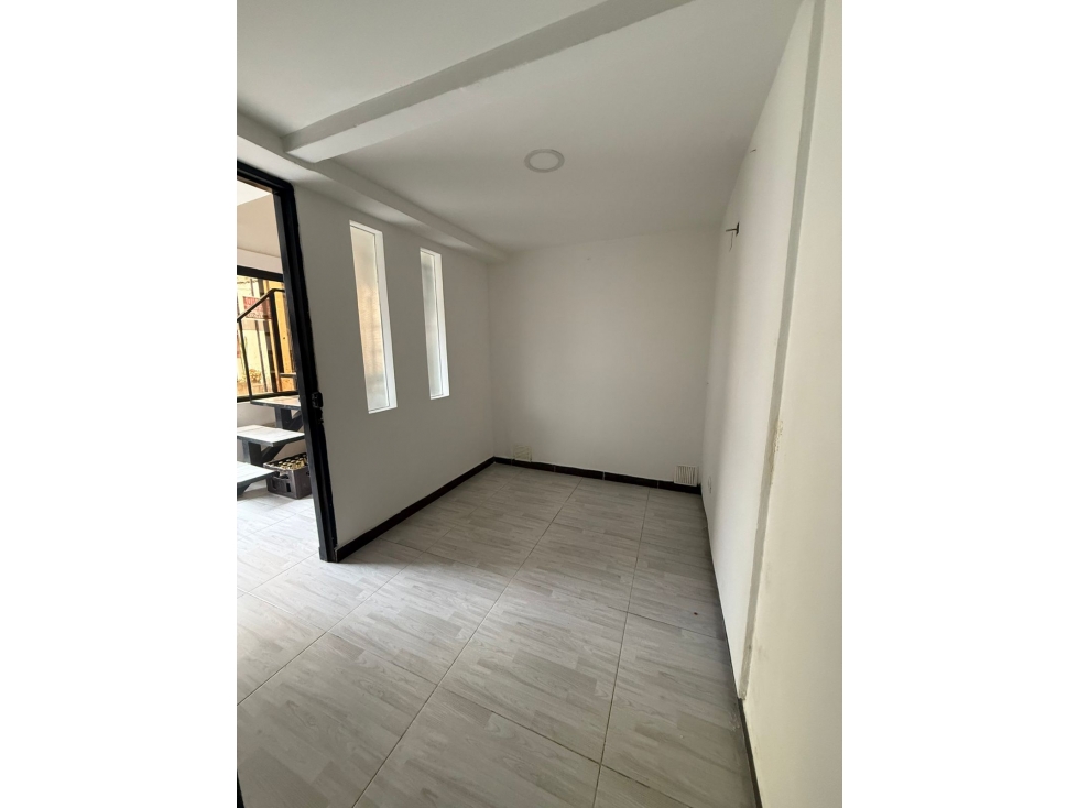 CASA CON RENTA - ENEA — foto 2