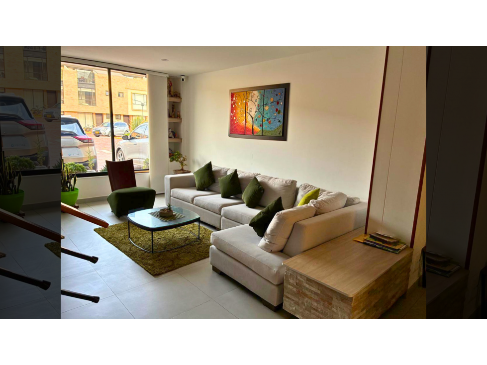Hermosa Casa de Chía en Venta $ 715 Millones - 2
