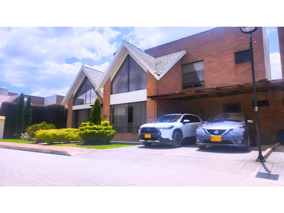 Casa Campestre de Cajicá en Arriendo $ 7,700,000 - 2