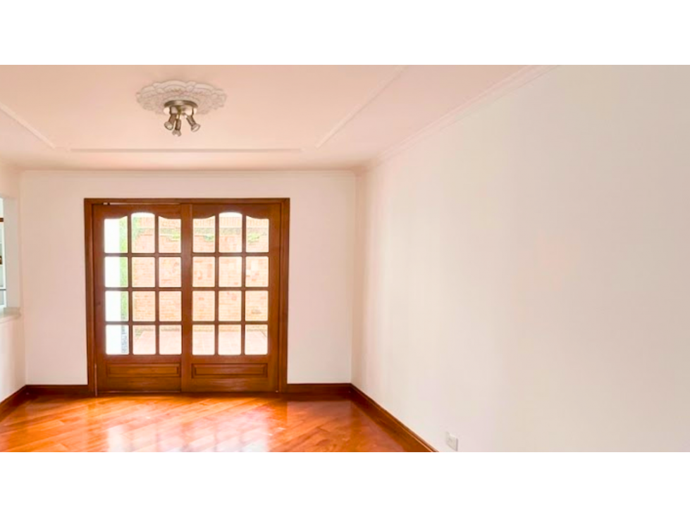 Hermosa Casa de Chía en Venta $ 610 Millones — foto 3