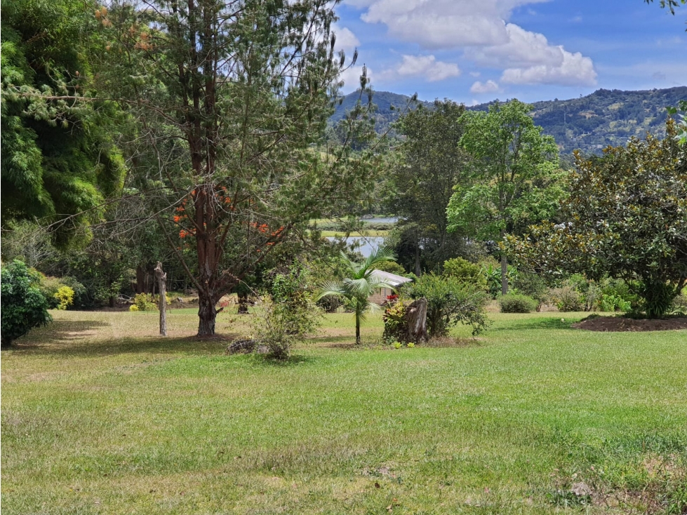 Casa en Venta en fizebad, El Retiro — foto 2