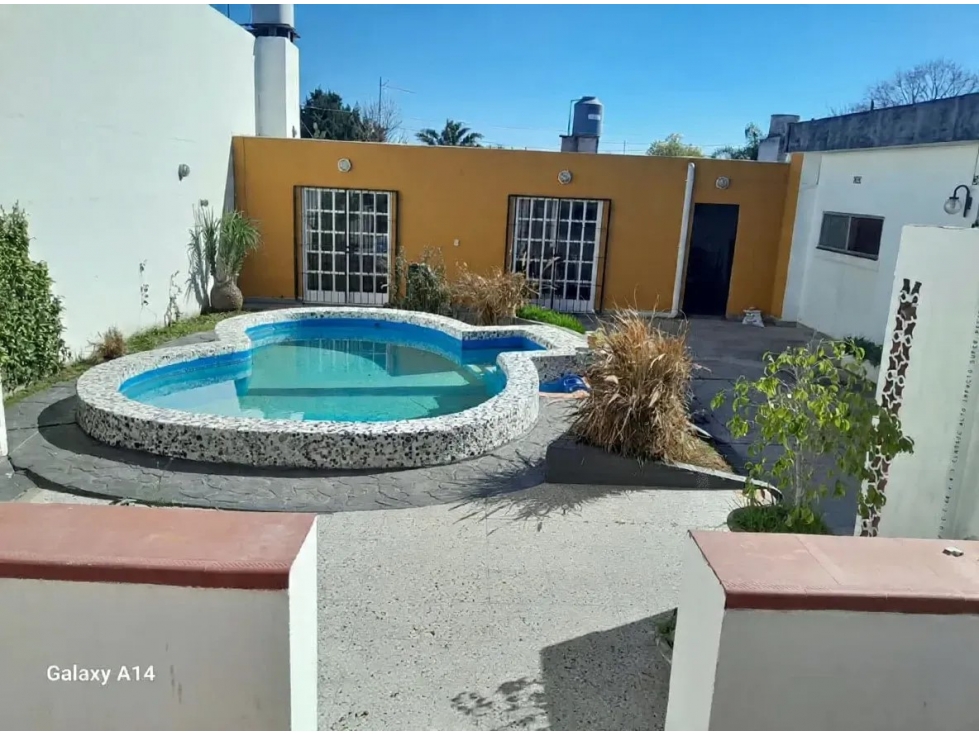 CASA 6 AMBIENTES CON PILETA — foto 3