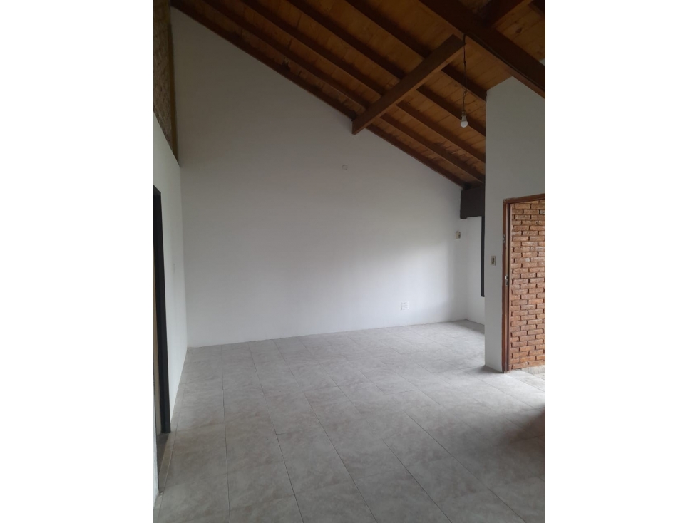 CHALET 3 AMBIENTES -ALQUILER - 6