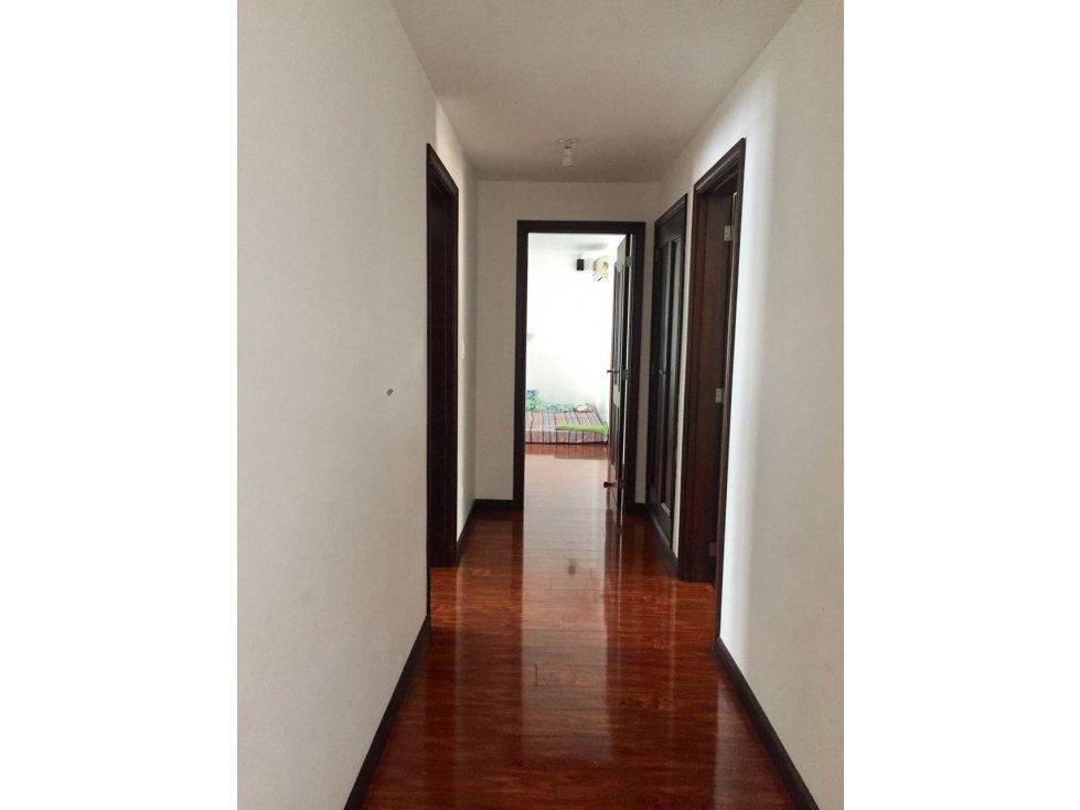 (J) CASA REMODELADA PARA VENTA EN ARBOLEDA-OESTE, CALI — foto 3