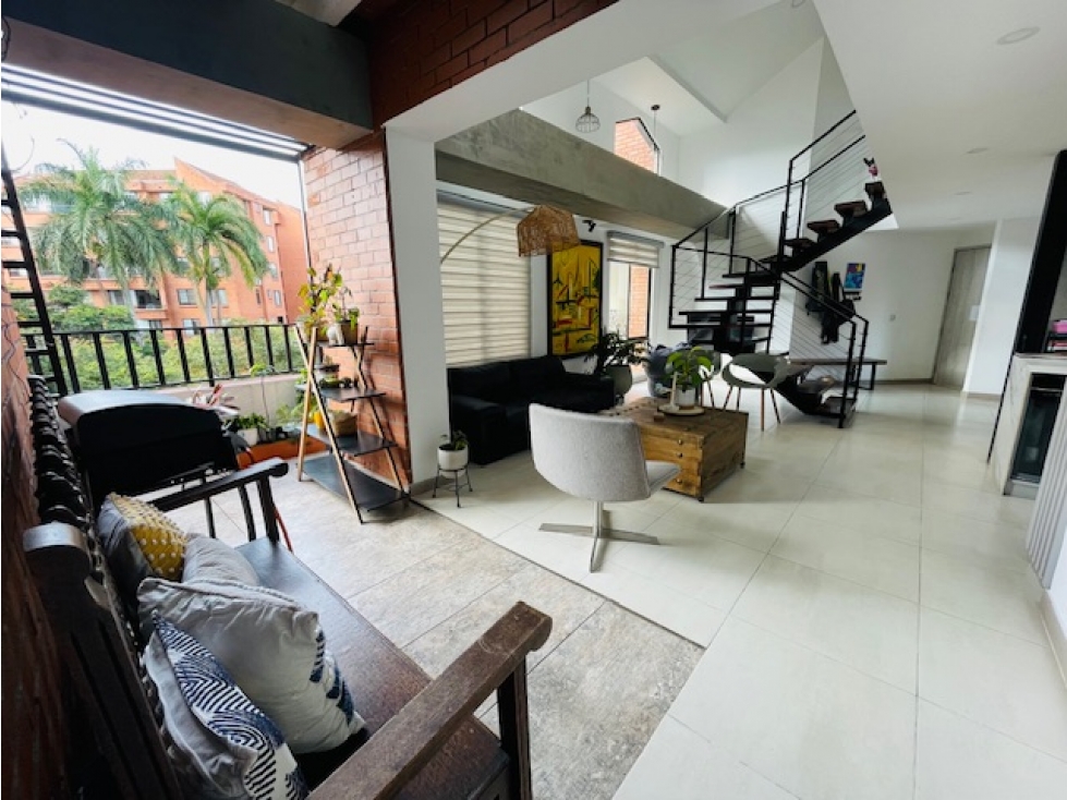 (MP-C) APARTAMENTO DUPLEX PARA VENTA EN TEQUENDAMA, SUR DE CALI.
