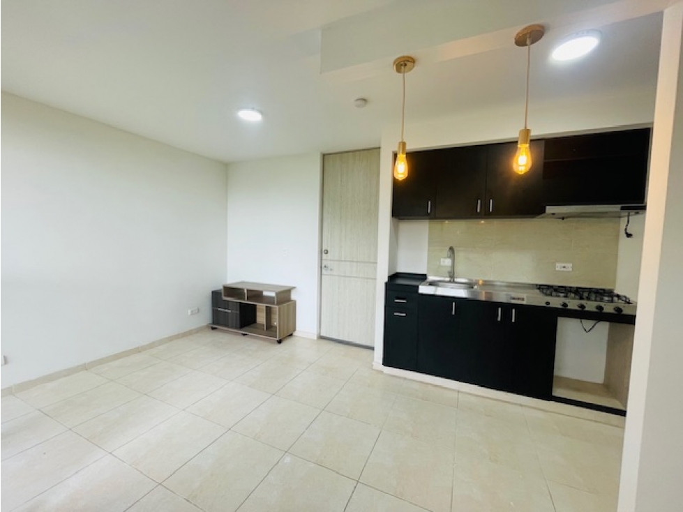 (MP-C) APARTAMENTO PARA VENTA AGUACATAL, OESTE DE CALI.