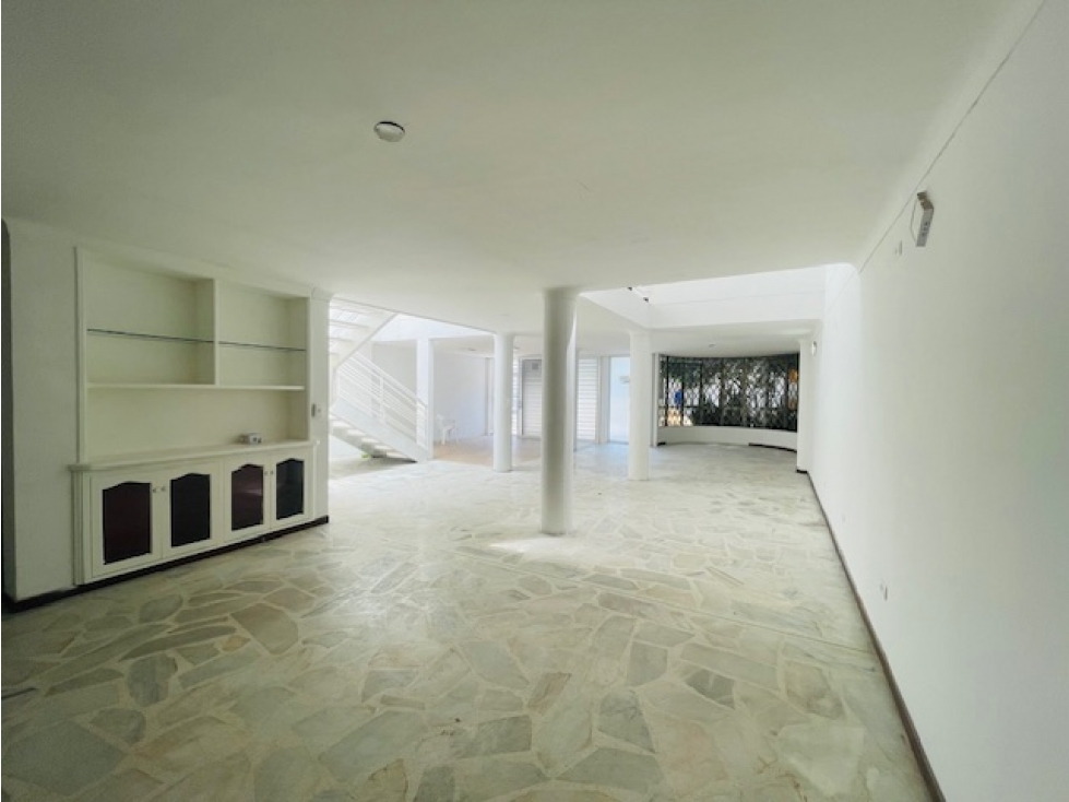 (MP-MJ) CASA INDEPENDIENTE EN VENTA EN EL INGENIO, SUR DE CALI.