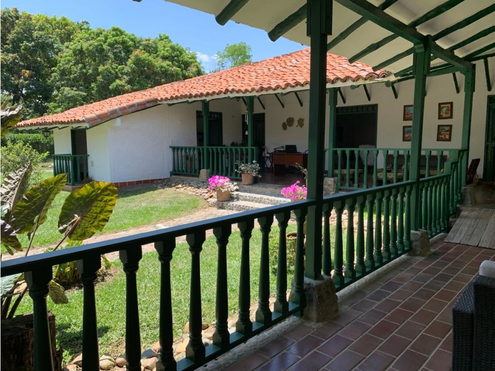 (JM) FINCA INDEPENDIENTE EN ALQUILER EN POTRERITO, SUR DE CALI.