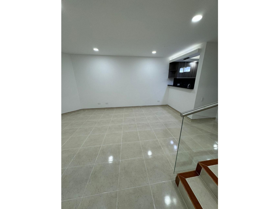 (MJ-C) CASA EN CONDOMINIO EN VENTA EN CHIPICHAPE, NORTE DE CALI.