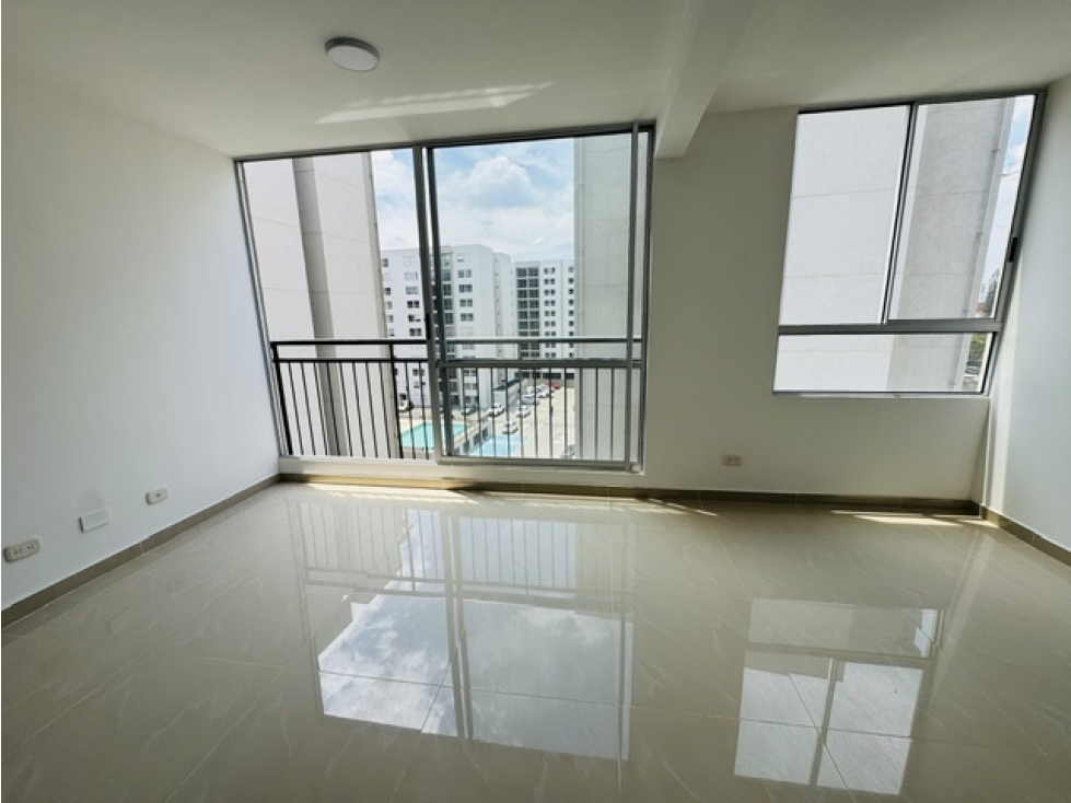 (MP) APARTAMENTO EN VENTA EN BARRIO INDUSTRIAL, ORIENTE DE CALI.