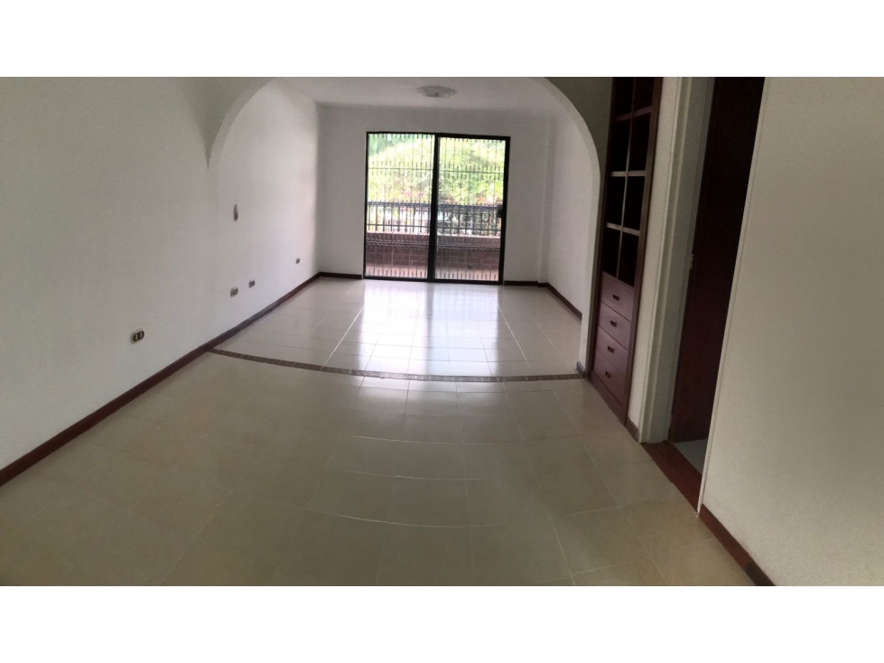 (MJ) CASA EN CONDOMINIO EN VENTA EN MAYAPAN, SUR DE CALI.