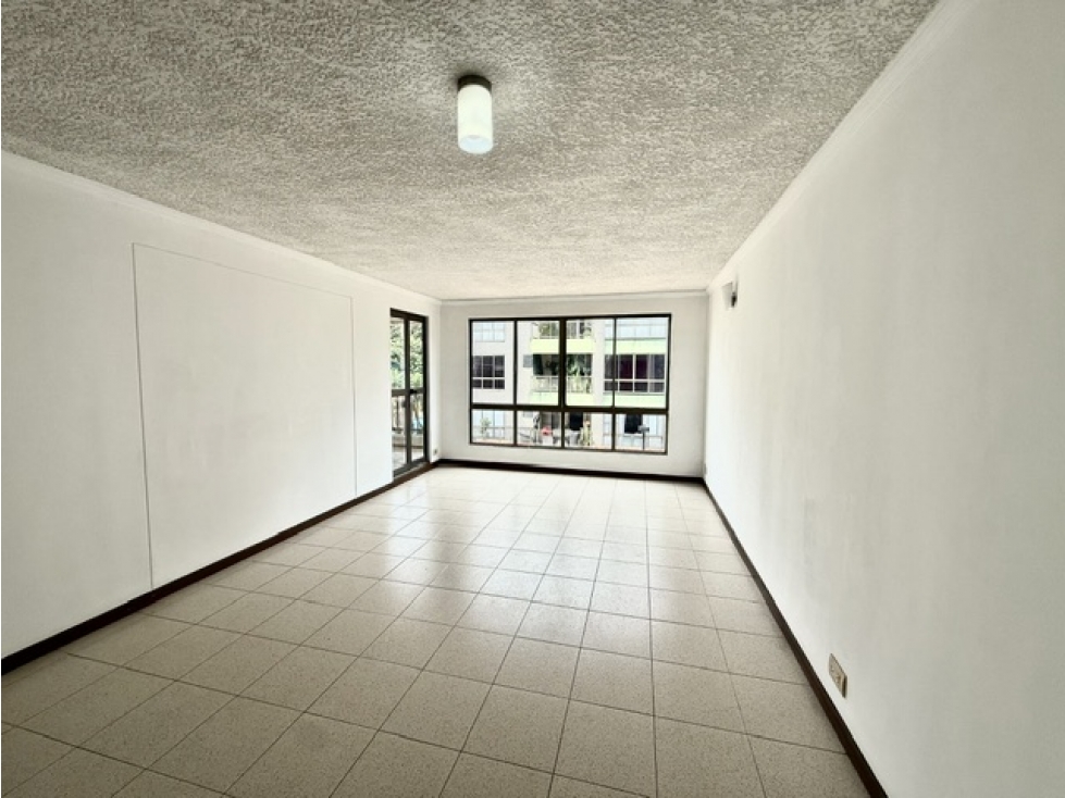 (J-C) APARTAMENTO EN VENTA EN MAYAPAN, SUR DE CALI.