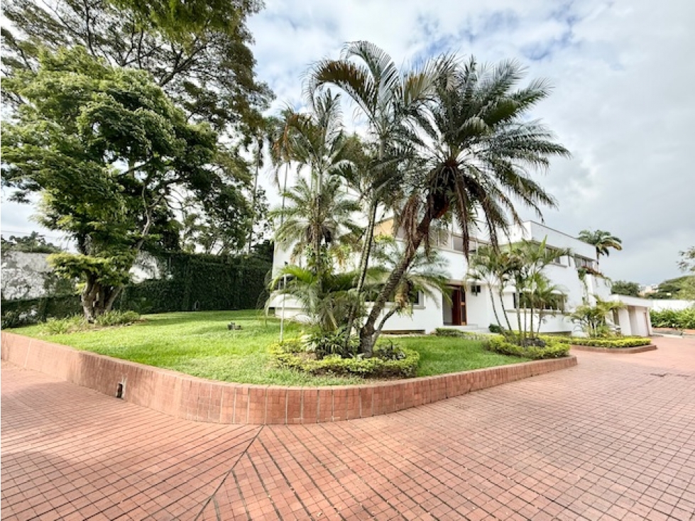 (WS) CASA INDEPENDIENTE PARA VENTA EN CIUDAD JARDIN, SUR DE CALI.