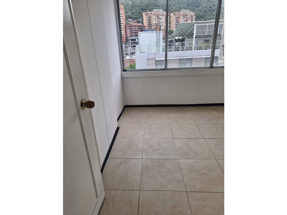 (MJ) APARTAMENTO PARA VENTA EN EL NORTE, CALI — foto 2