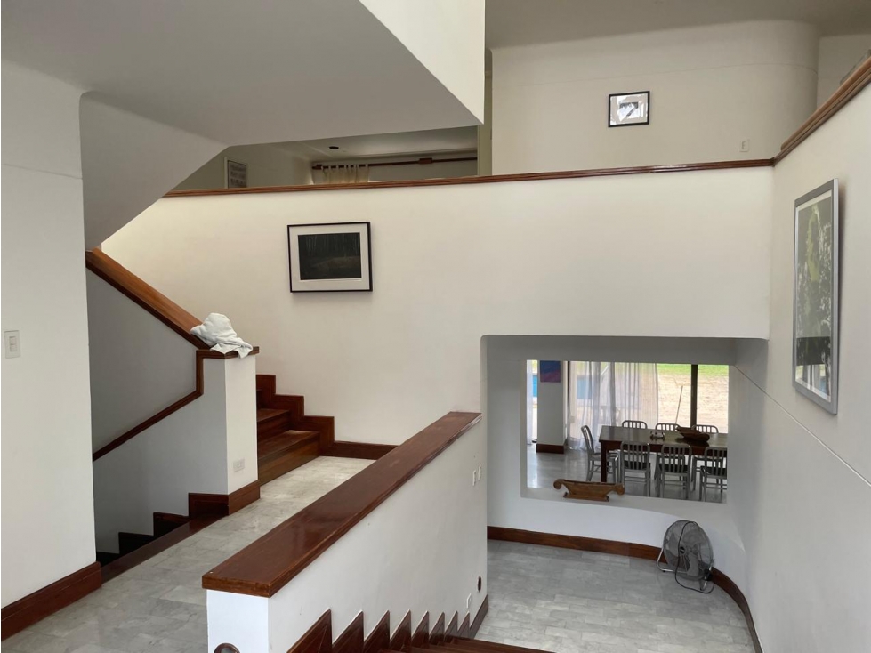 (J-C) CASA INDEPENDIENTE PARA VENTA EN CIUDAD JARDIN, SUR DE CALI. — foto 2