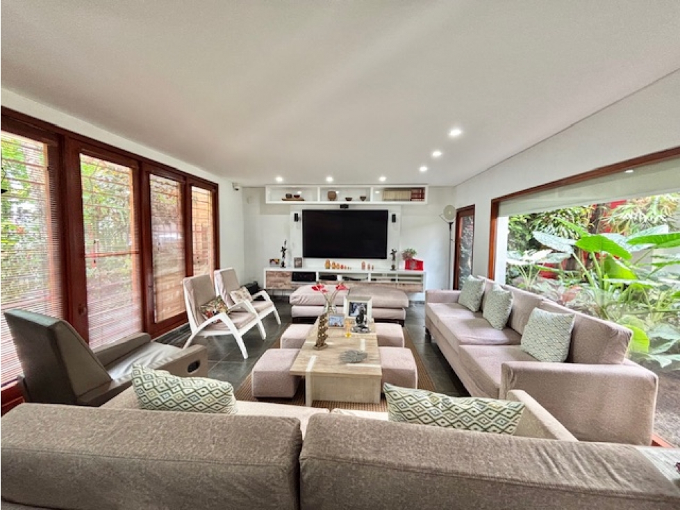 (PM) CASA INDEPENDIENTE PARA VENTA EN SANTA MONICA, NORTE DE CALI.