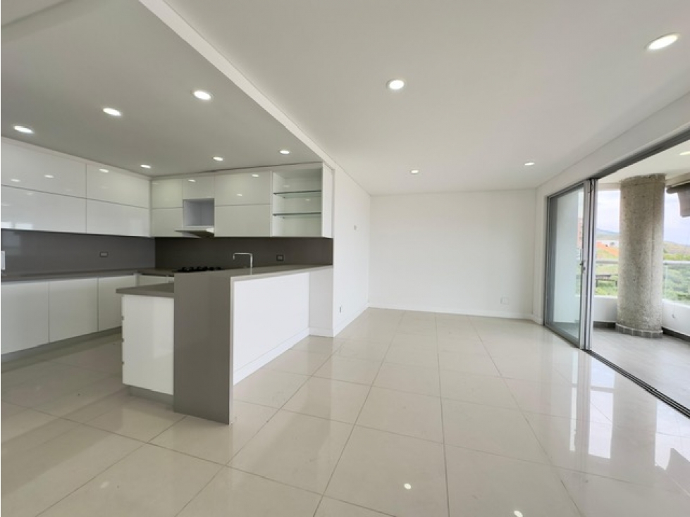 (PM) APARTAMENTO PARA VENTA EN CRISTALES -OESTE, CALI