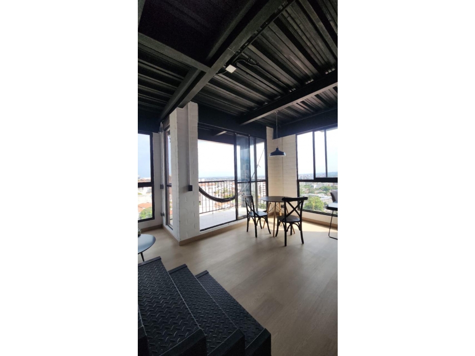 (MJ) APARTAMENTO DUPLEX PARA LA VENTA EN MIRAFLORES-OESTE, CALI