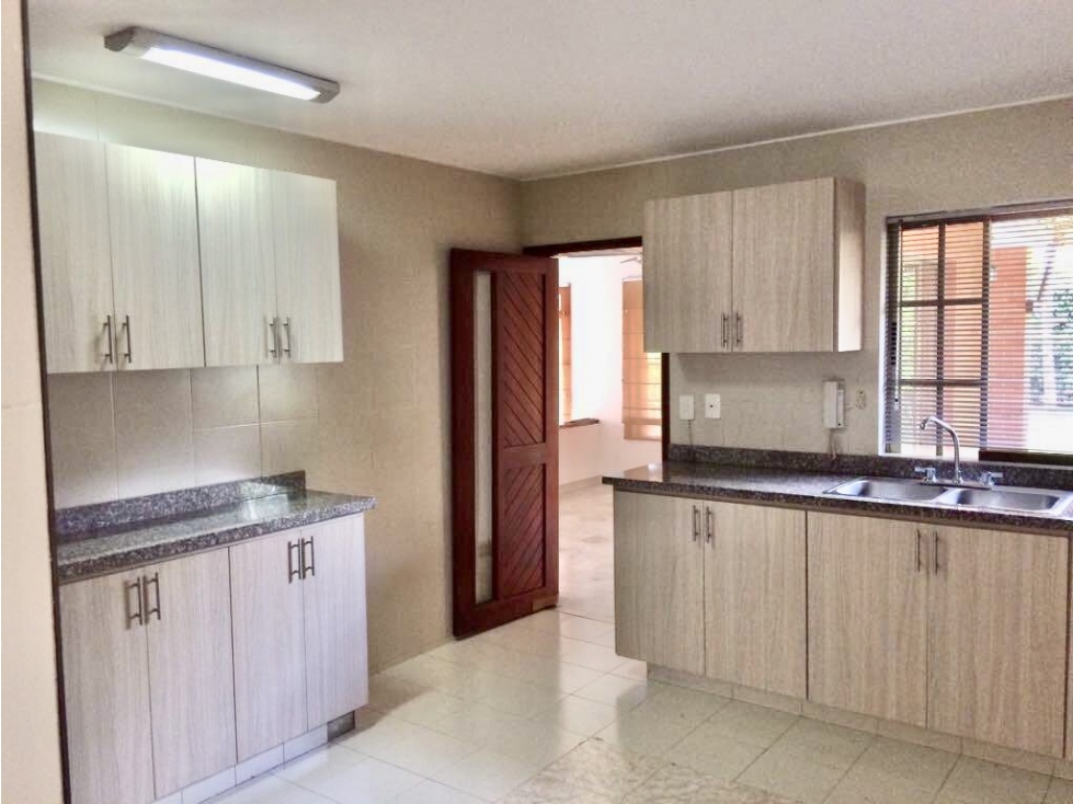 (J-C) CASA EN CONDOMINIO EN VENTA EN PANCE, SUR DE CALI. — foto 4