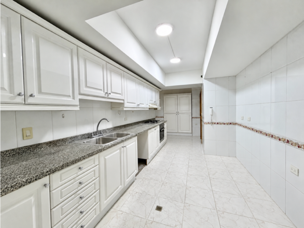 (J) APARTAMENTO PARA ALQUILAR EN ARBOLEDA-OESTE, CALI — foto 4