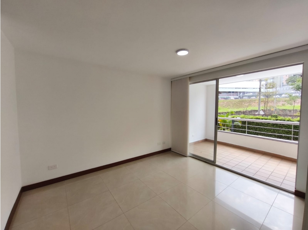 (MJ-C) APARTAMENTO VENTA EN LOS CRISTALES, OESTE DE CALI.