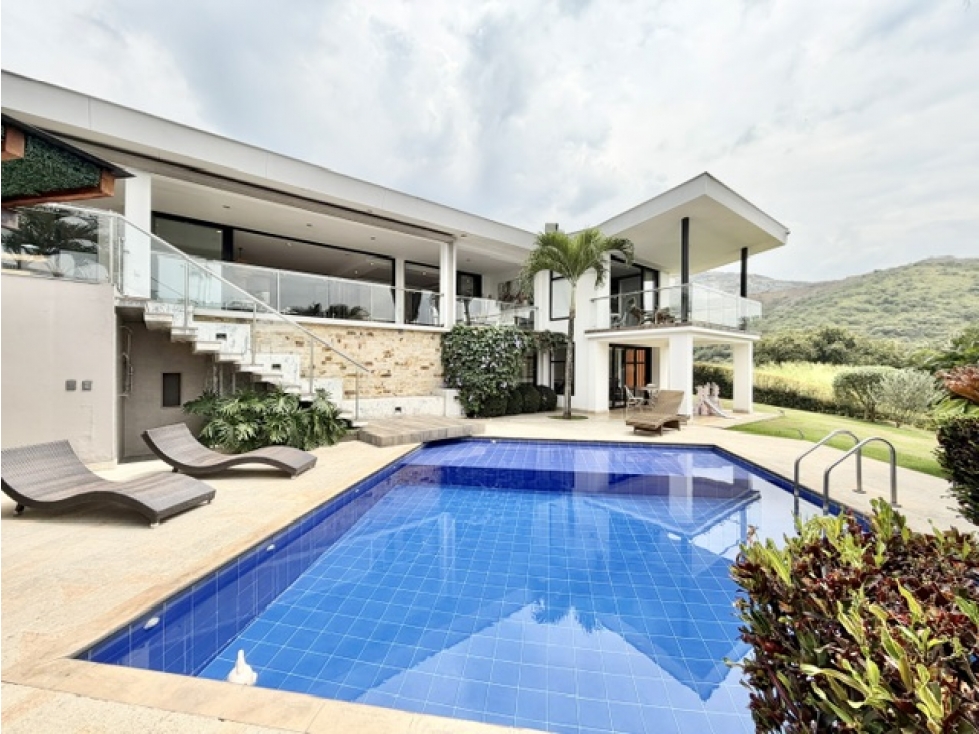 (J-C) CASA EN CONDOMINIO PARA VENTA EN MENGA, NORTE DE CALI.