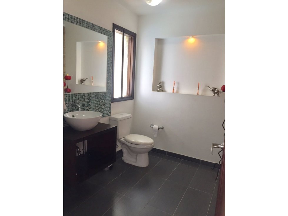 (J) CASA REMODELADA PARA VENTA EN ARBOLEDA-OESTE, CALI — foto 4