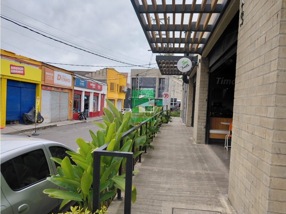 LOCAL PARA ARRIENDO SECTOR LA GALERIA - 5