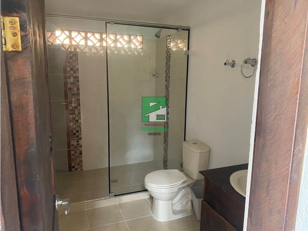 FINCA DISPONIBLE PARA EL ARRIENDO VEREDA LAS CUCHILLAS RIONEGRO — foto 3
