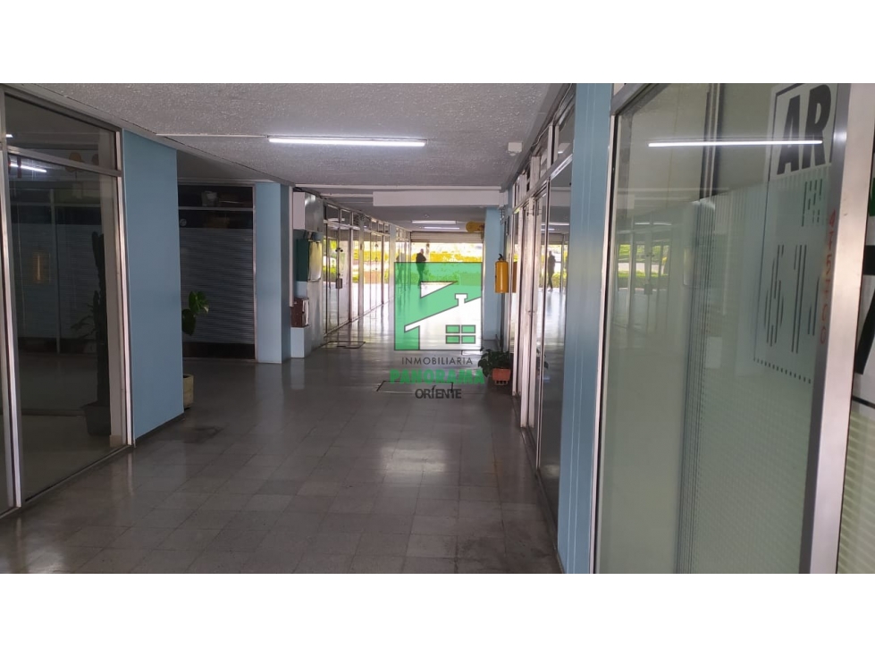 LOCAL COMERCIAL EN ARRIENDO SECTOR CENTRO COMERCIAL CORDOBA - 4