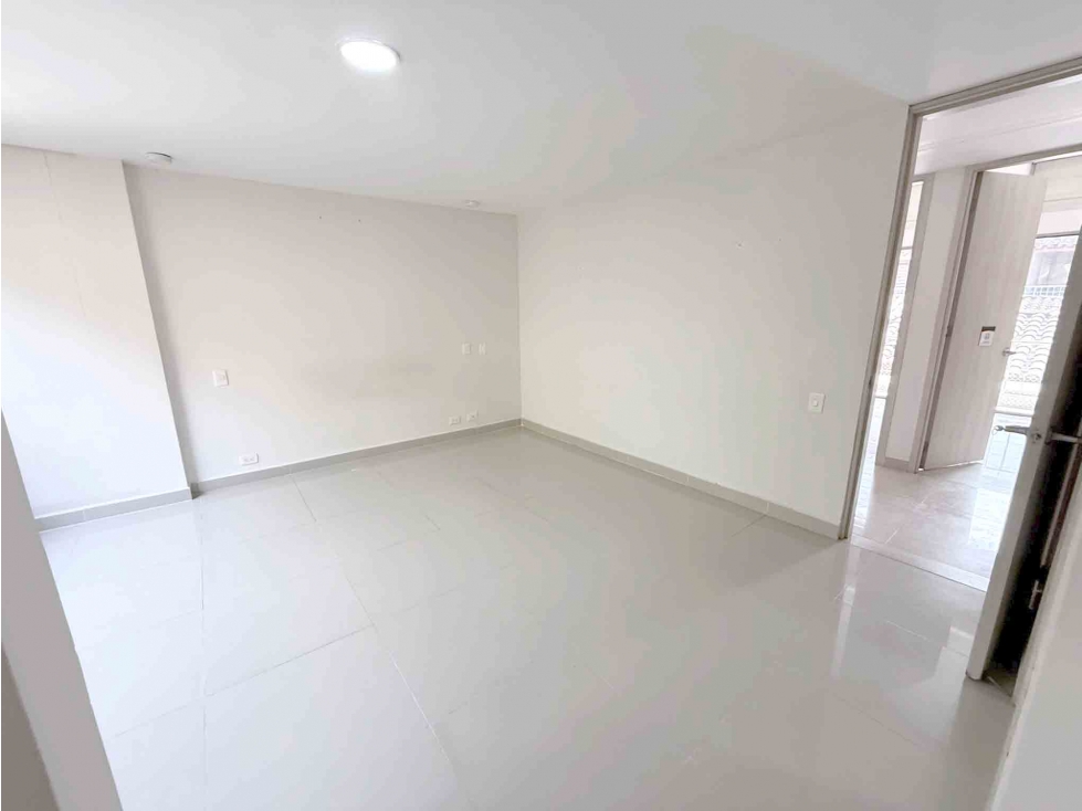 Casa esquinera unidad cerrada en venta Oviedo Medellin CA-POB-0350 — foto 4