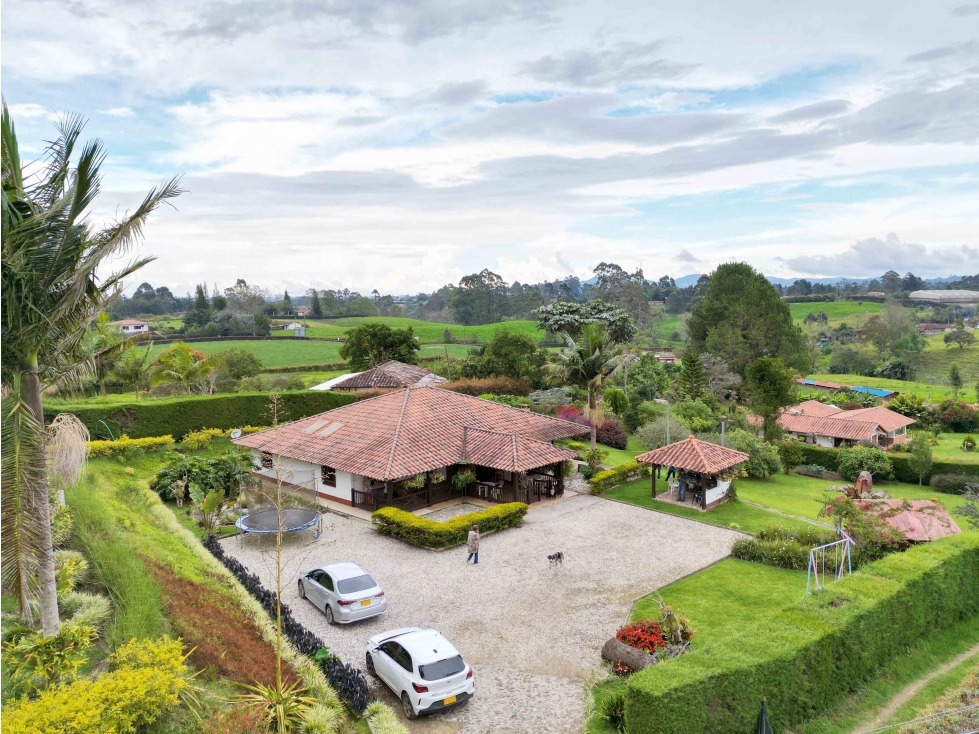 Finca indepediente Carmen de Viboral en venta CA-CAR-0313 MLS# 249748