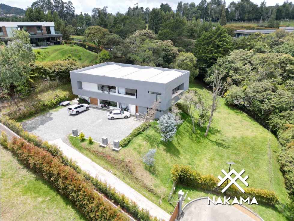 Casa con lote grande en venta Alto Palmas CA-PAL-0163 MLS# 244214