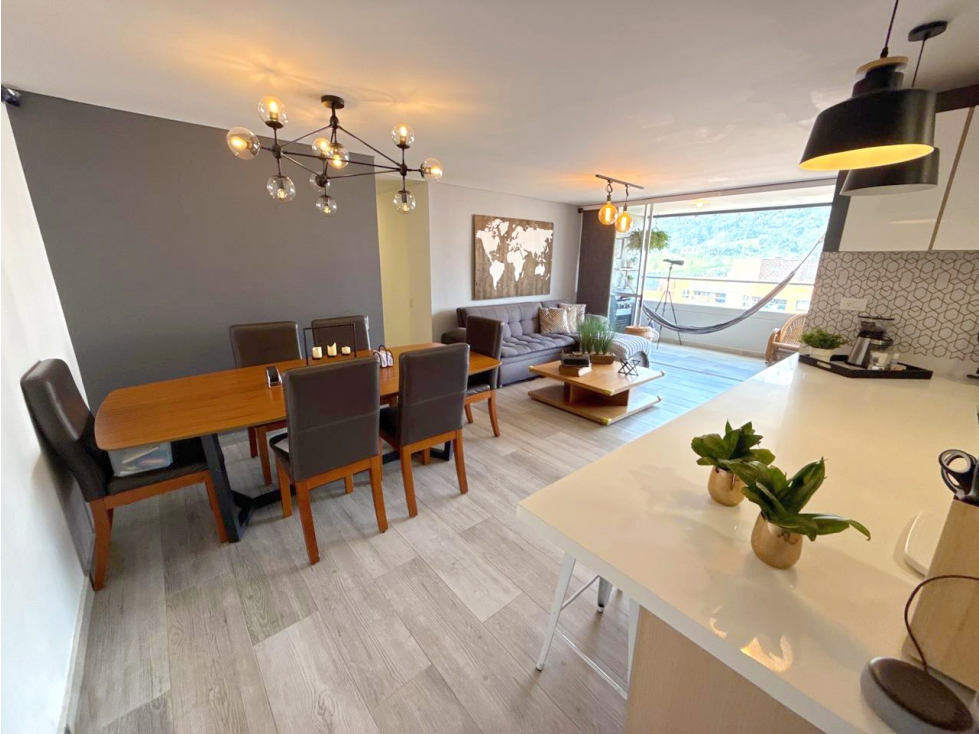 Venta Apartamento moderno Piso alto Sabaneta AP-SAB-0376 MLS# 256155