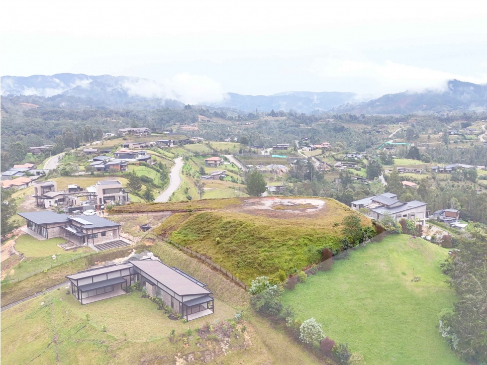 Lote con vista 360° en el Retiro LO-RET-3060 MLS# 245319