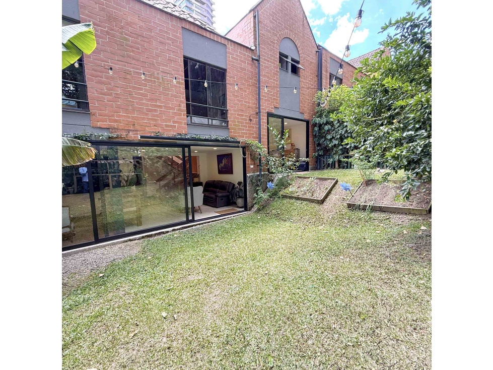 Casa con zona verde en venta San Lucas CA-POB-0460 MLS# 266335