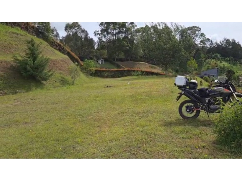 Lote en venta con linda vista en Quirama (La Ceja) LO-RIO-3057 — foto 2