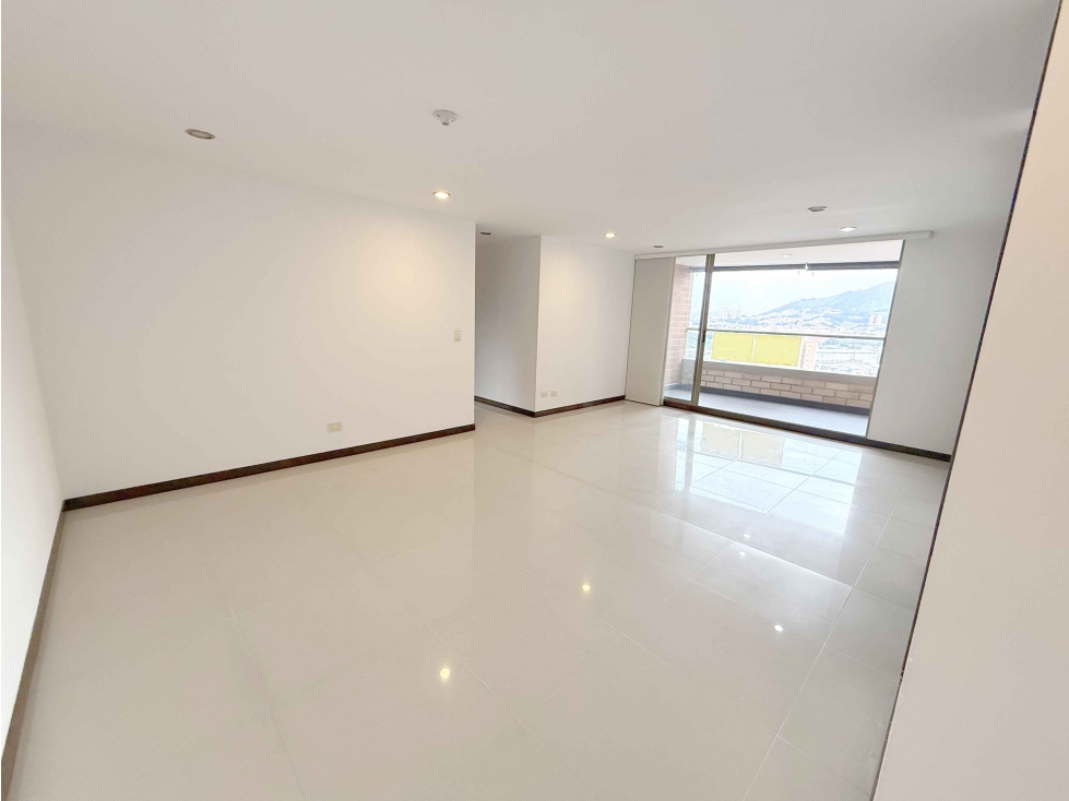 Apartamento en venta Poblado parte plana AP-POB-0418 MLS# 260144 — foto 4