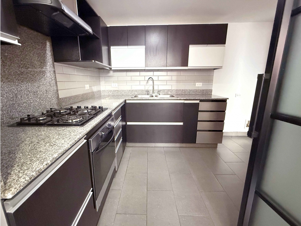 Apartamento en venta Poblado parte plana AP-POB-0418 MLS# 260144 — foto 5