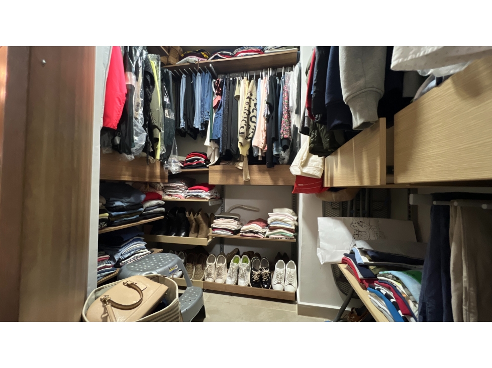 Apartamento remodelado en venta Poblado Milla de Oro AP-POB-0321 — foto 2