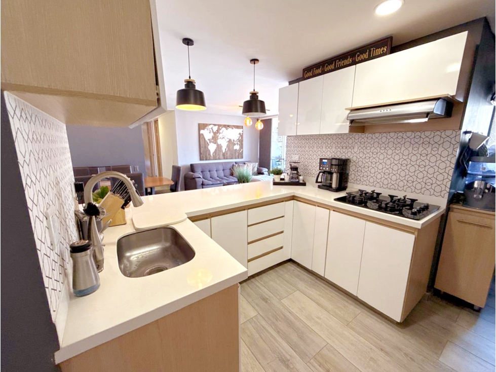 Venta Apartamento moderno Piso alto Sabaneta AP-SAB-0376 MLS# 256155 — foto 2