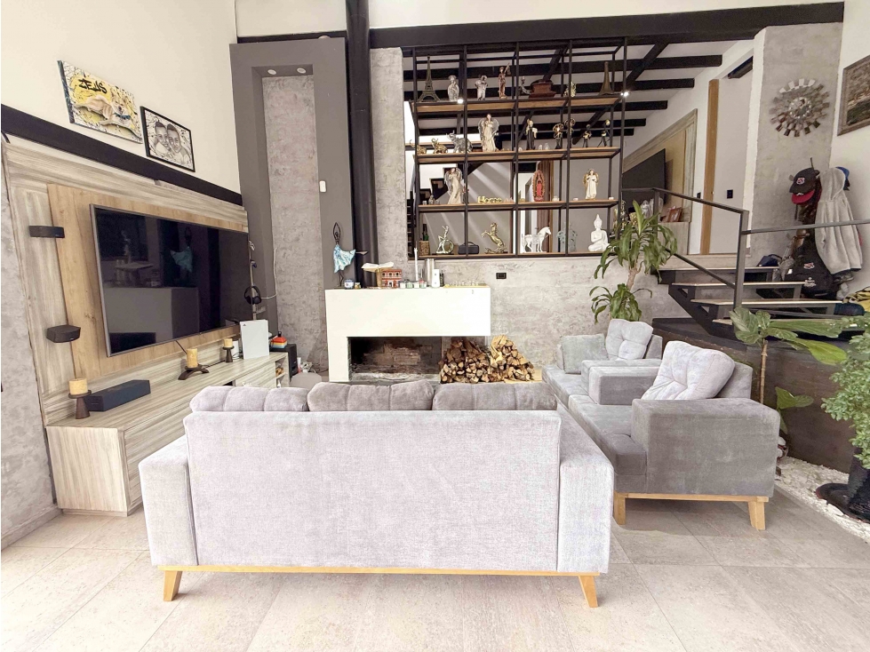 Casa moderna en venta Alto del Escobero CA-ENV-0414 MLS# 268223 — foto 4