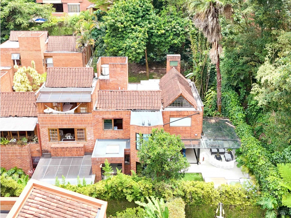 Casa con jardin en venta Medellin San Lucas CA-POB-0442 MLS# 264318 — foto 2