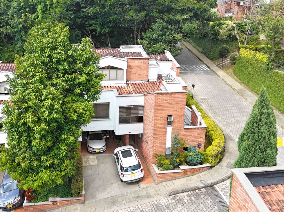 Casa con jardin en venta en Los Balsos CA-POB-0357 MLS# 253724