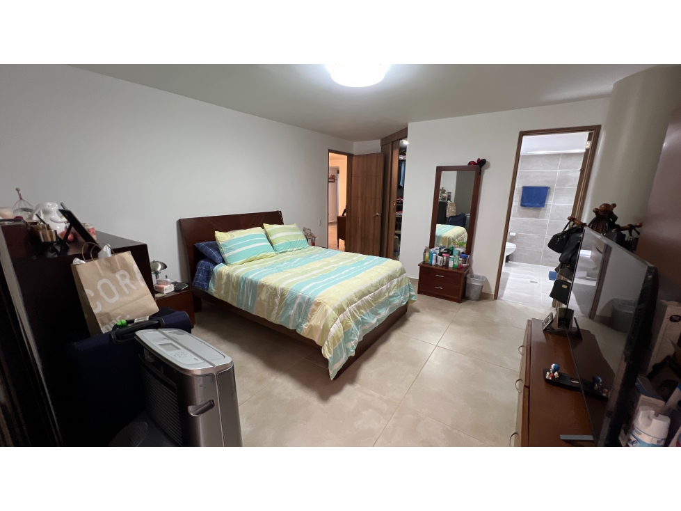 Apartamento remodelado en venta Poblado Milla de Oro AP-POB-0321 — foto 3